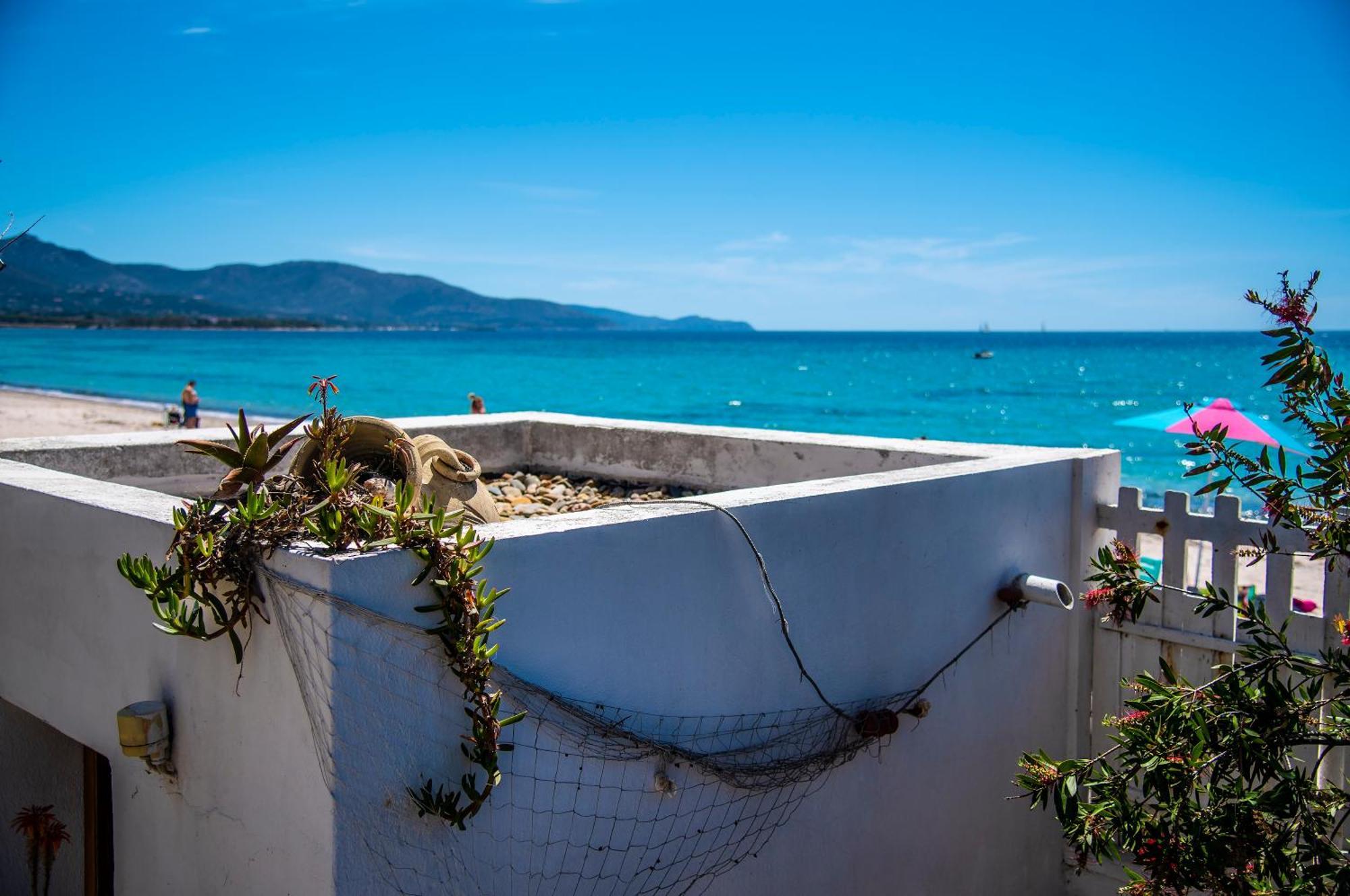 Villa By The Beach Sant'Andrea  Exterior photo